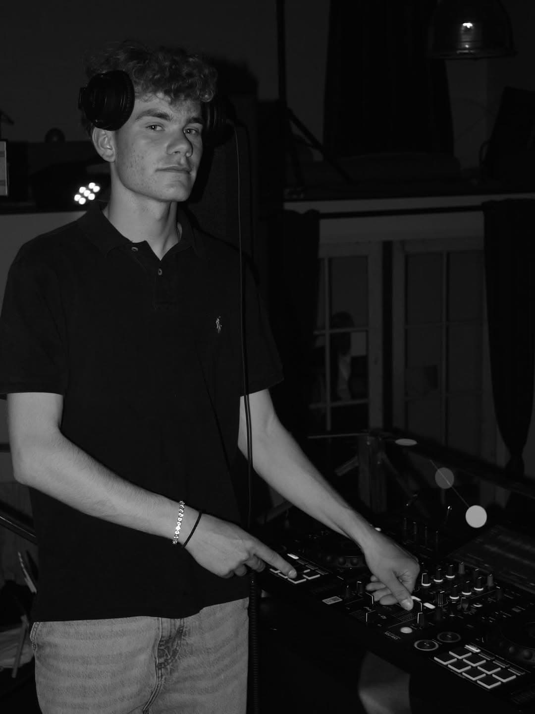 LUMEN Music performance photo 7